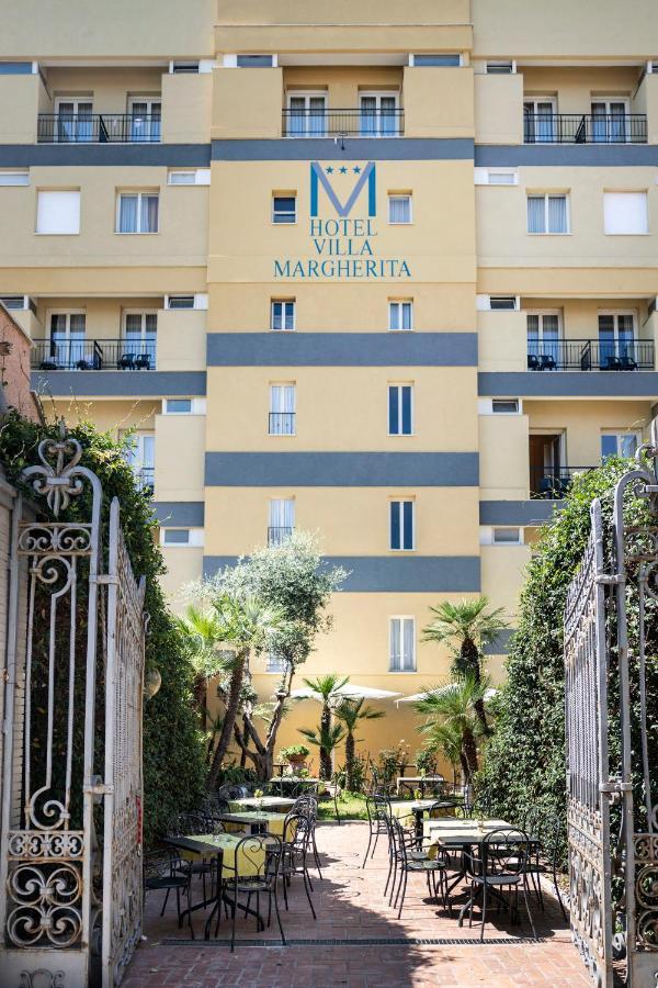 Hotel Villa Margherita ลาดิสโปลี ภายนอก รูปภาพ